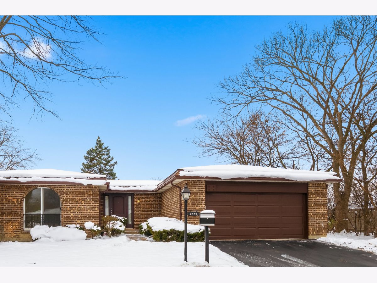 Condos & Townhomes & Homes For Sale Villas Salceda Northbrook Illinois, 2372 Salceda Drive