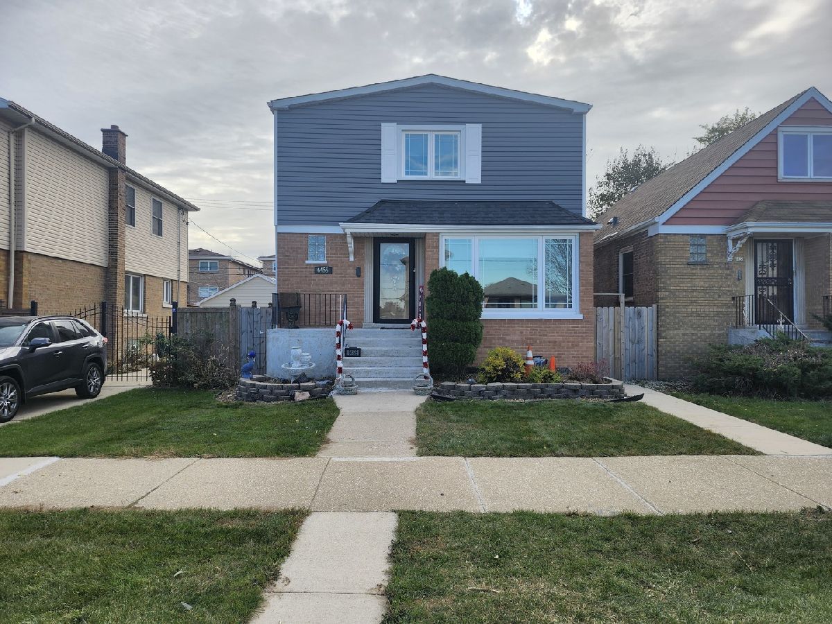  For Sale Chicago Illinois, 6455 64th Street