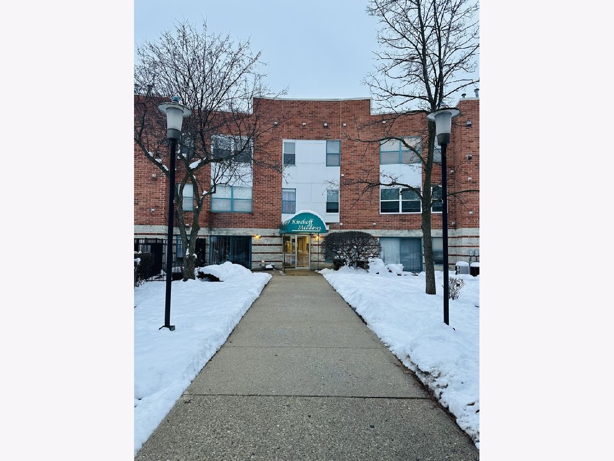  Rented Rolling Meadows Illinois, 3255 Kirchoff