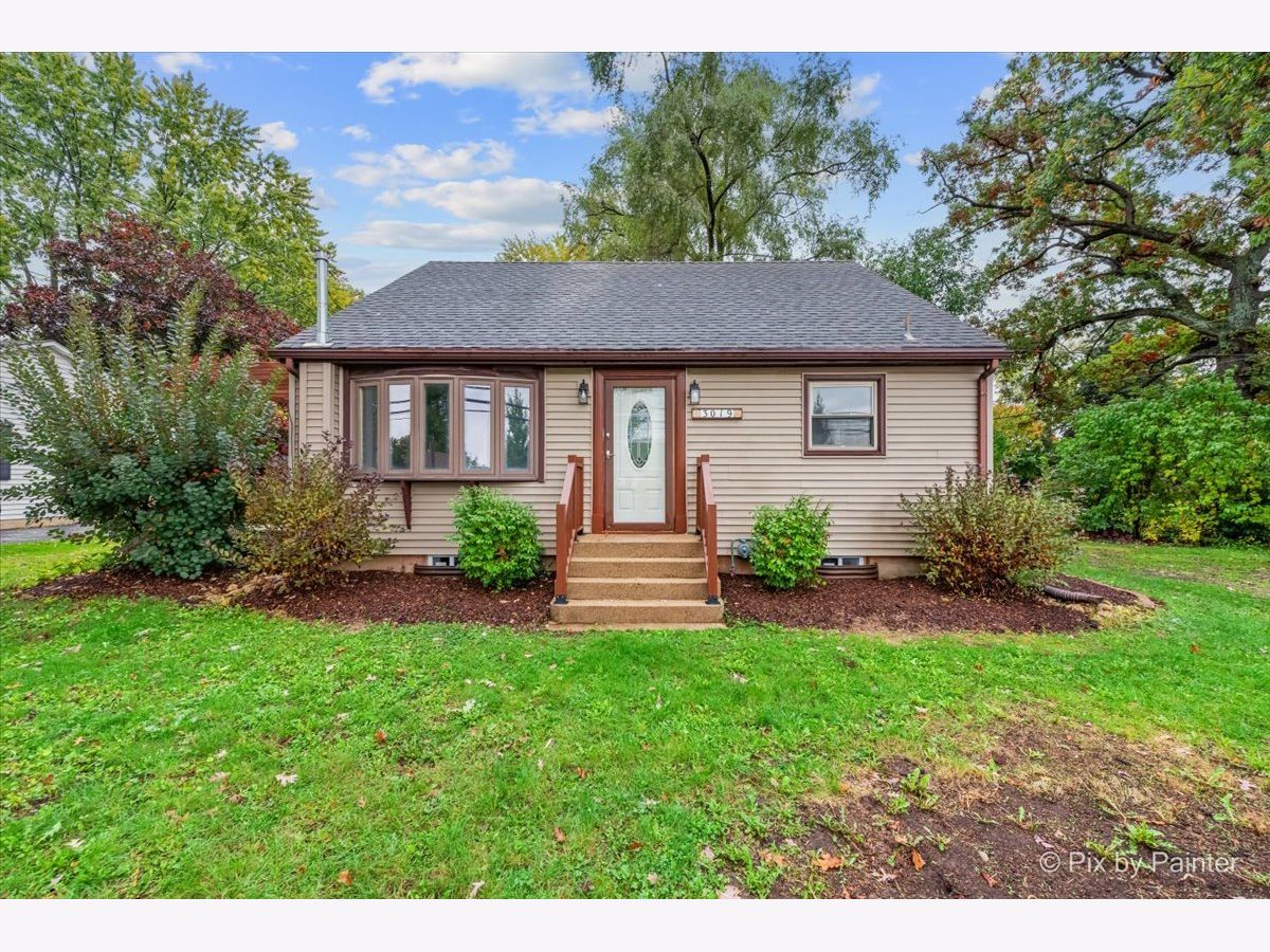  For Sale Mchenry Illinois, 3019 Lincoln Road