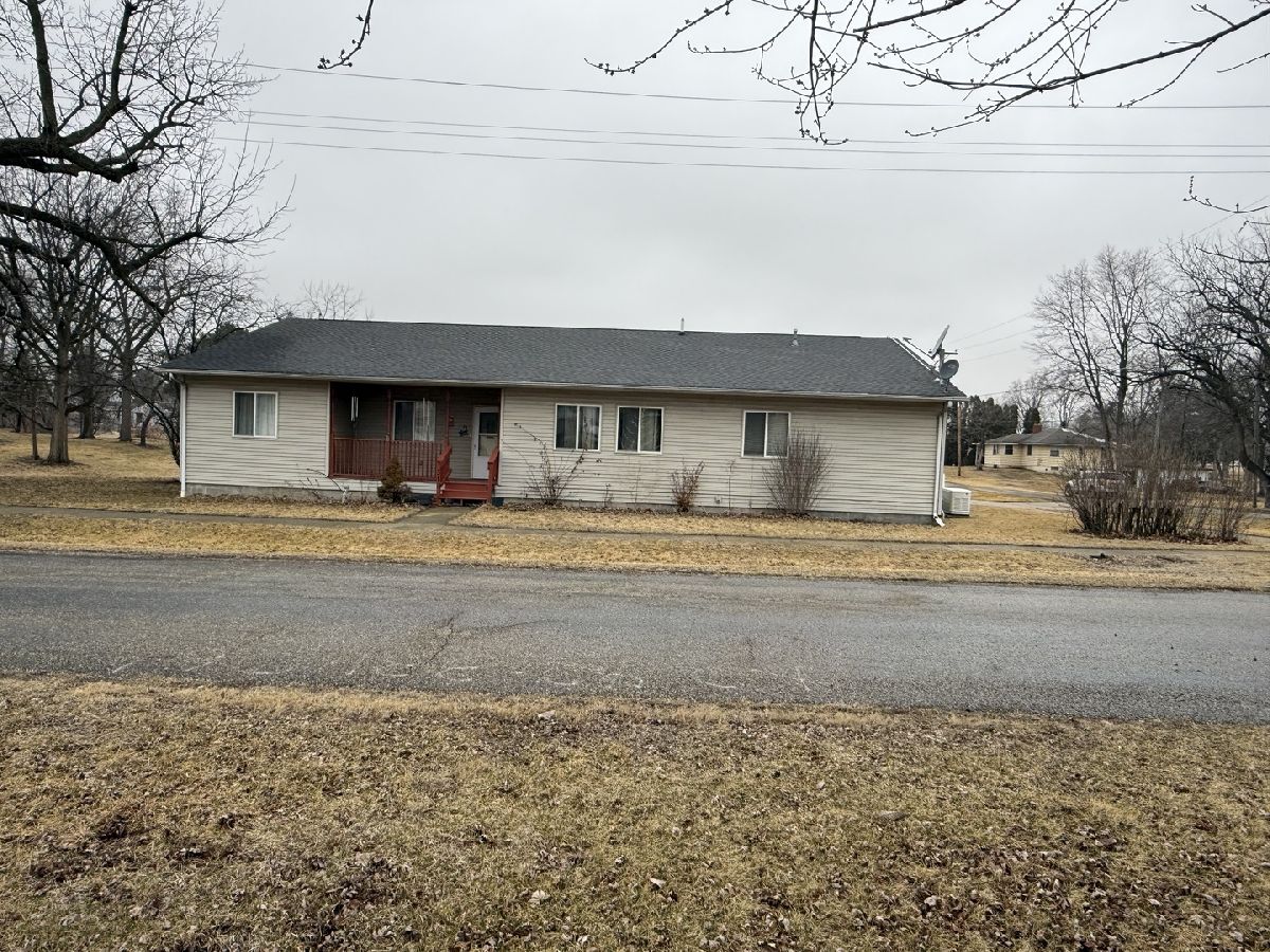  For Sale Neponset Illinois, 319 Fourth Street