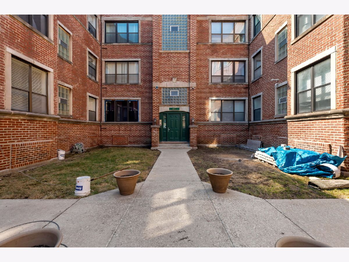 For Sale Chicago Illinois, 6104 Dorchester Avenue