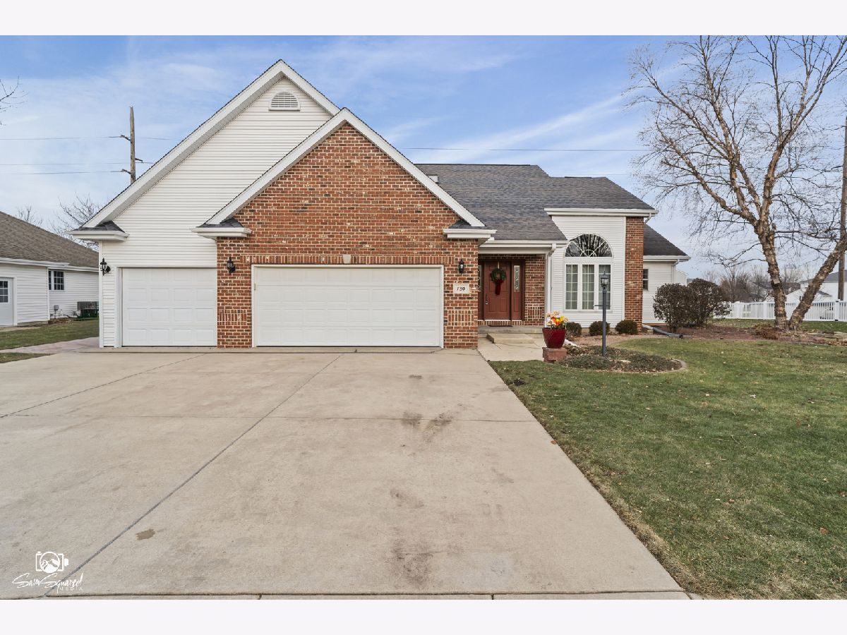  For Sale Bourbonnais Illinois, 730 Tremont Street