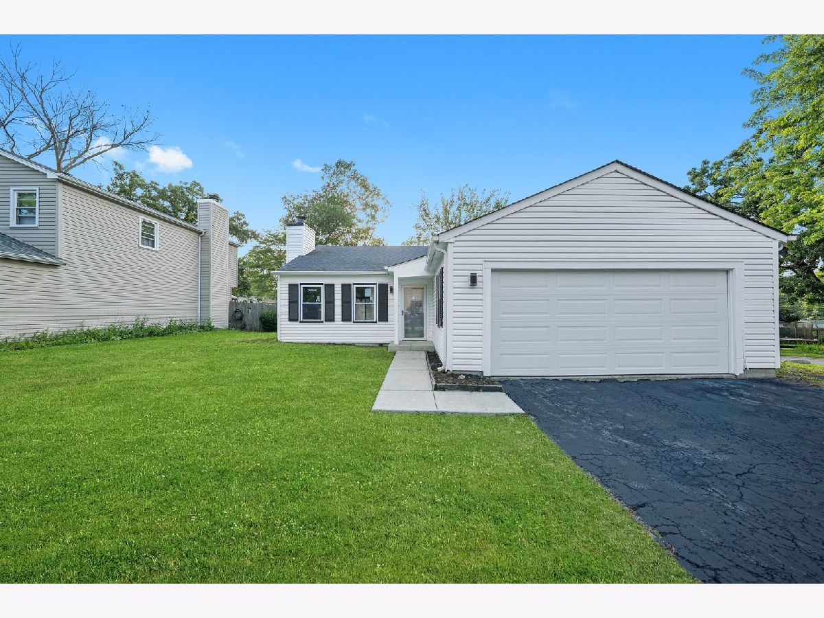  For Rent Woodridge Illinois, 8040 Geneva