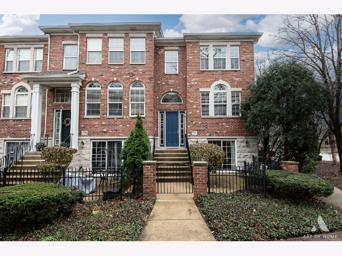 Townhomes For Sale Prescott Woods Naperville Illinois, 730 Prescott Court