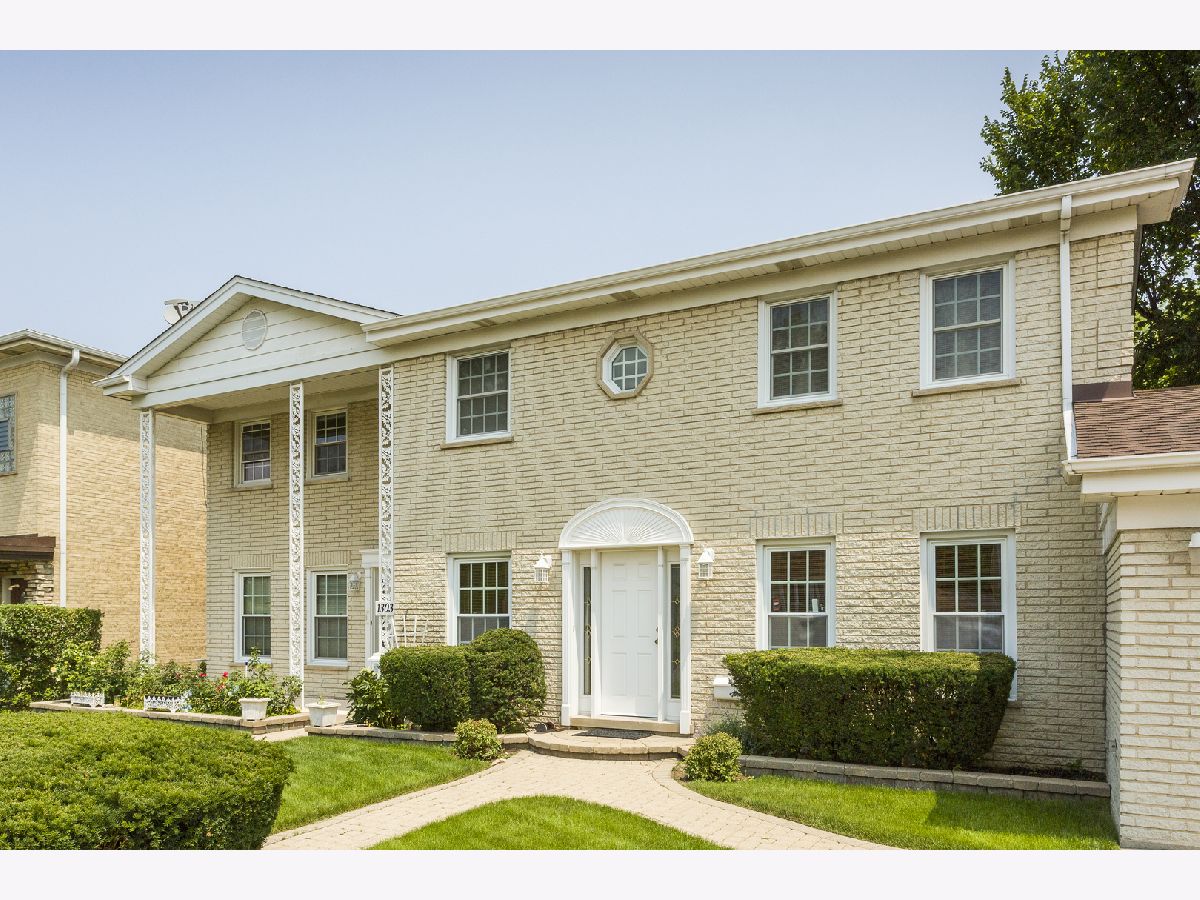  Rented Park Ridge Illinois, 1301 Northwest