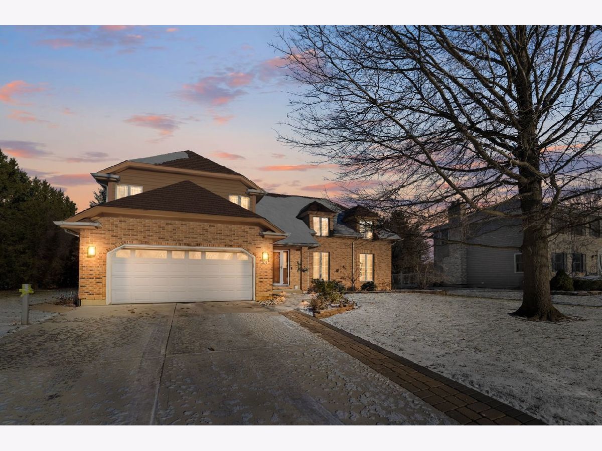  For Sale West Chicago Illinois, 201 Amber Court