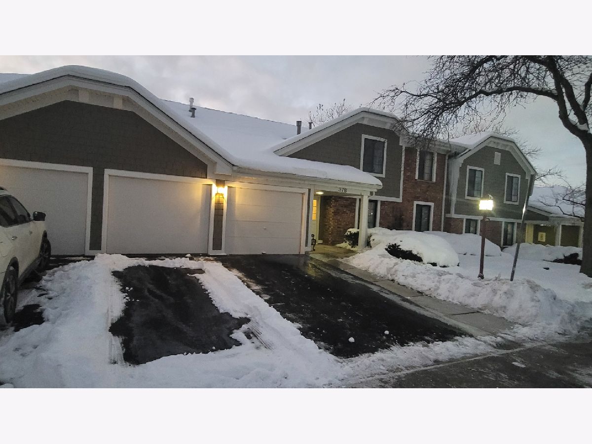 Condos & Townhomes Rented Lexington Green Schaumburg Illinois, 378 Sandalwood