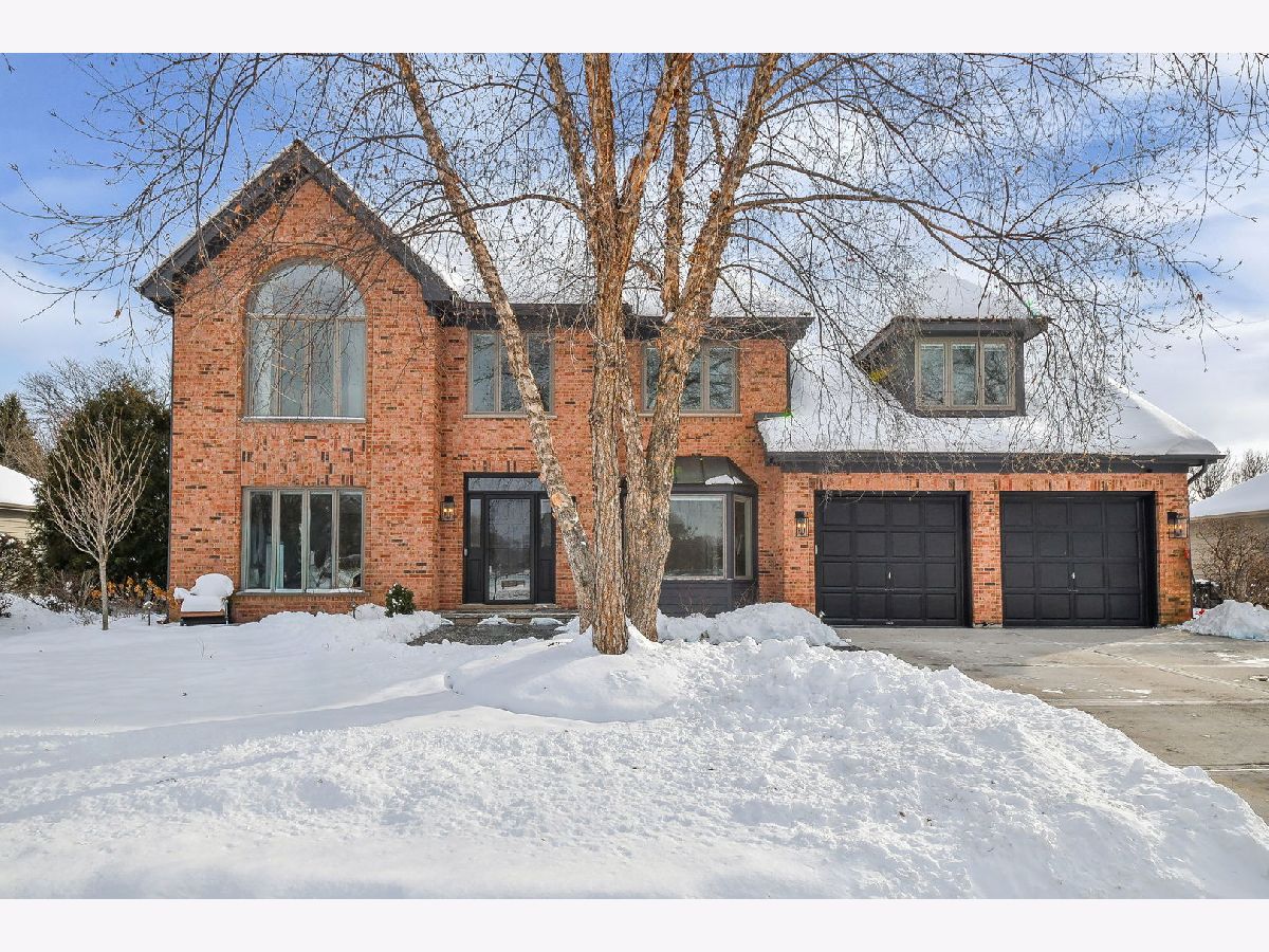  For Sale Wheaton Illinois, 24 Winners Cup Circle