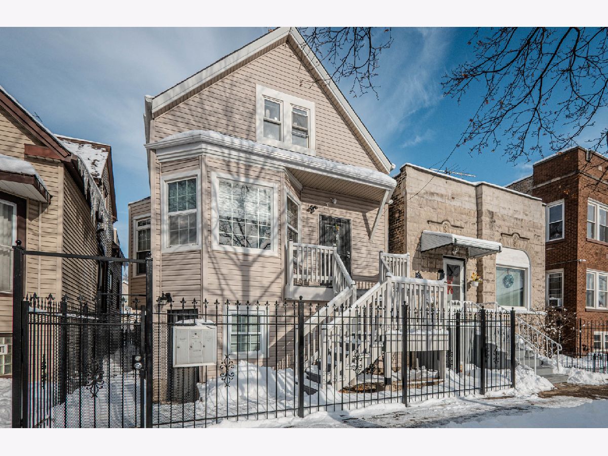  For Sale Chicago Illinois, 4910 Walton Street