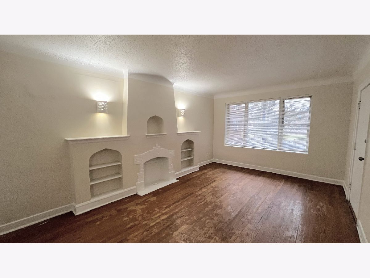  Rented Chicago Illinois, 819 83rd