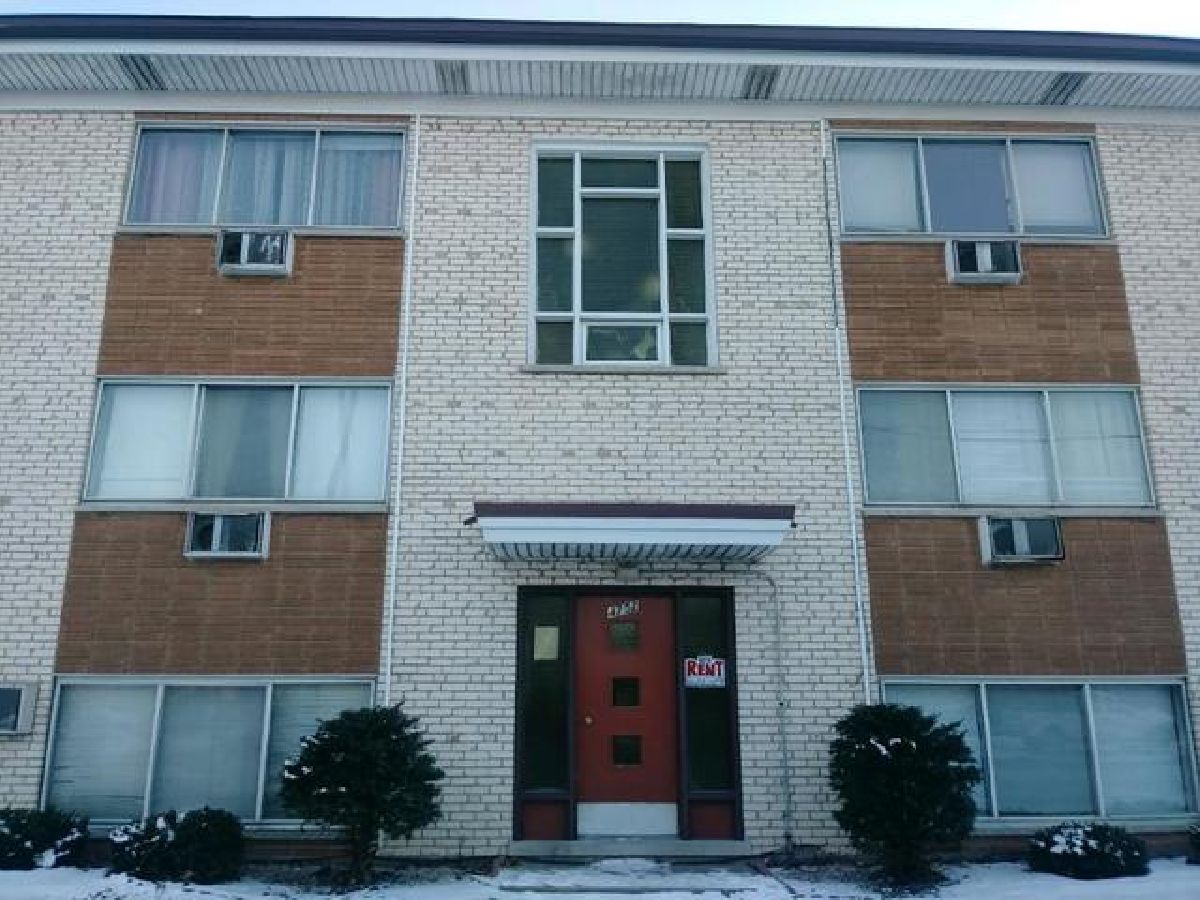  For Rent Harwood Heights Illinois, 4752 Olcott