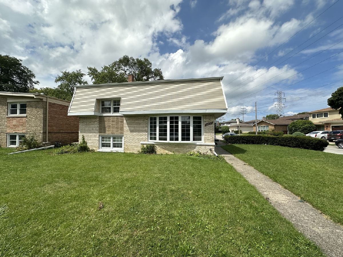  For Rent Skokie Illinois, 5212 Harmswood