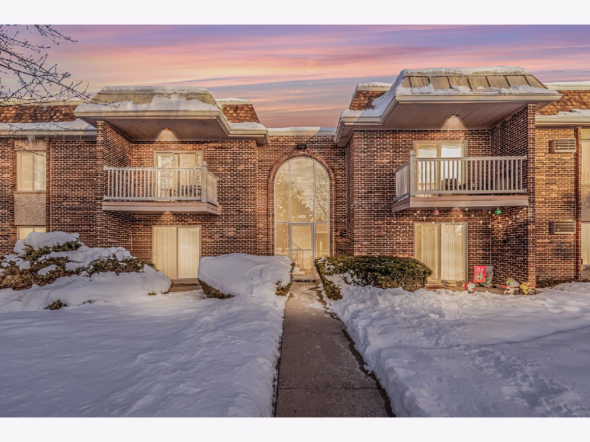  Rented Arlington Heights Illinois, 2407 Kennicott