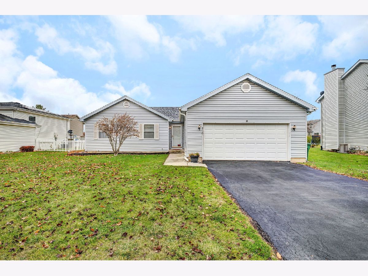  For Sale Elwood Illinois, 916 Cottonwood Drive