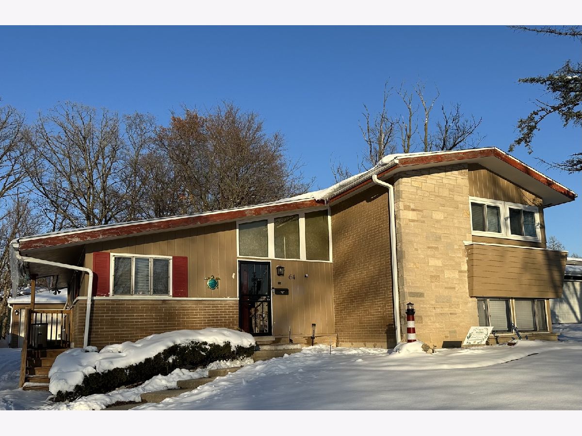  For Sale Park Forest Illinois, 64 Blackhawk Drive