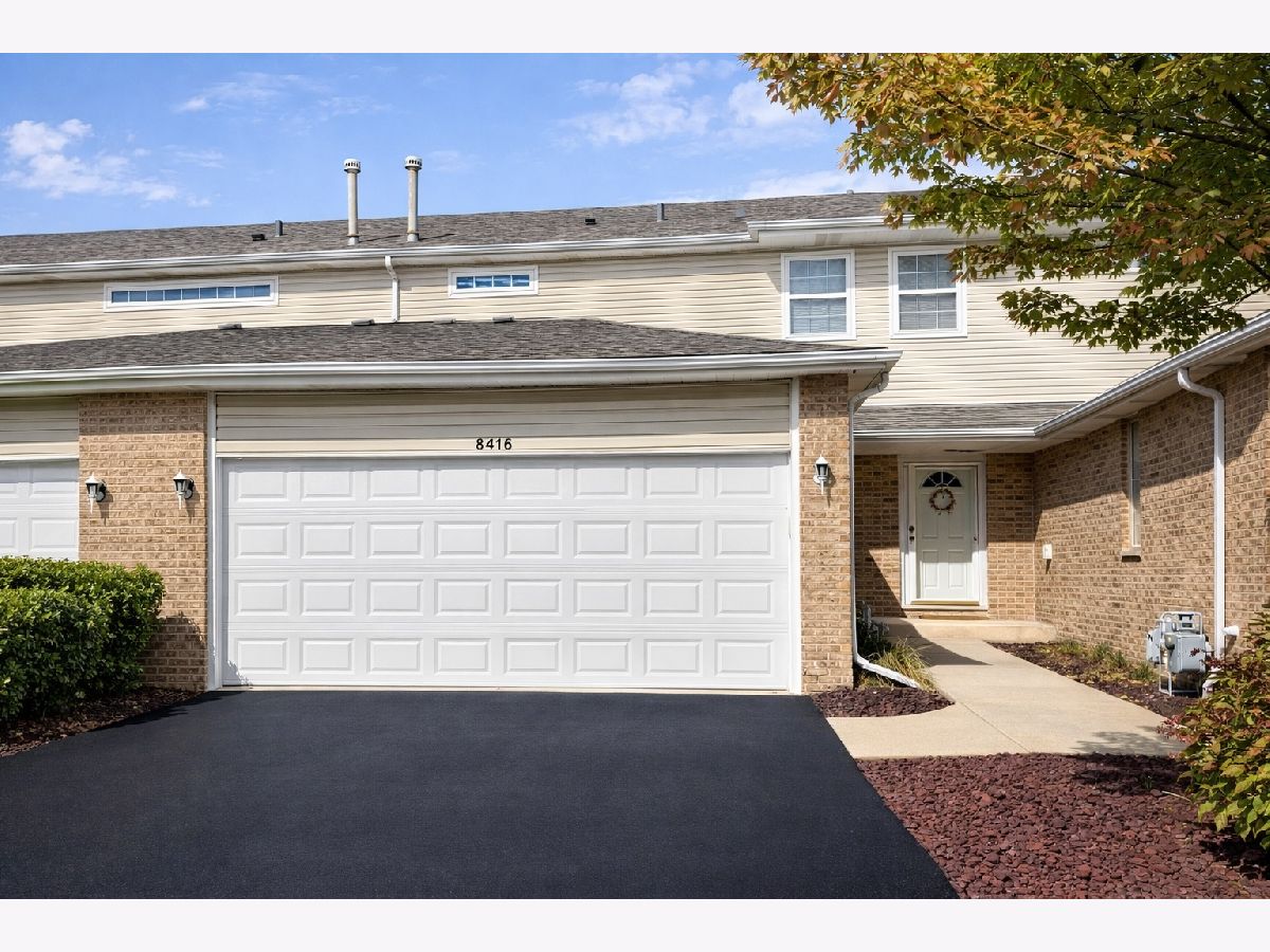  For Sale Tinley Park Illinois, 8416 Stratford Drive