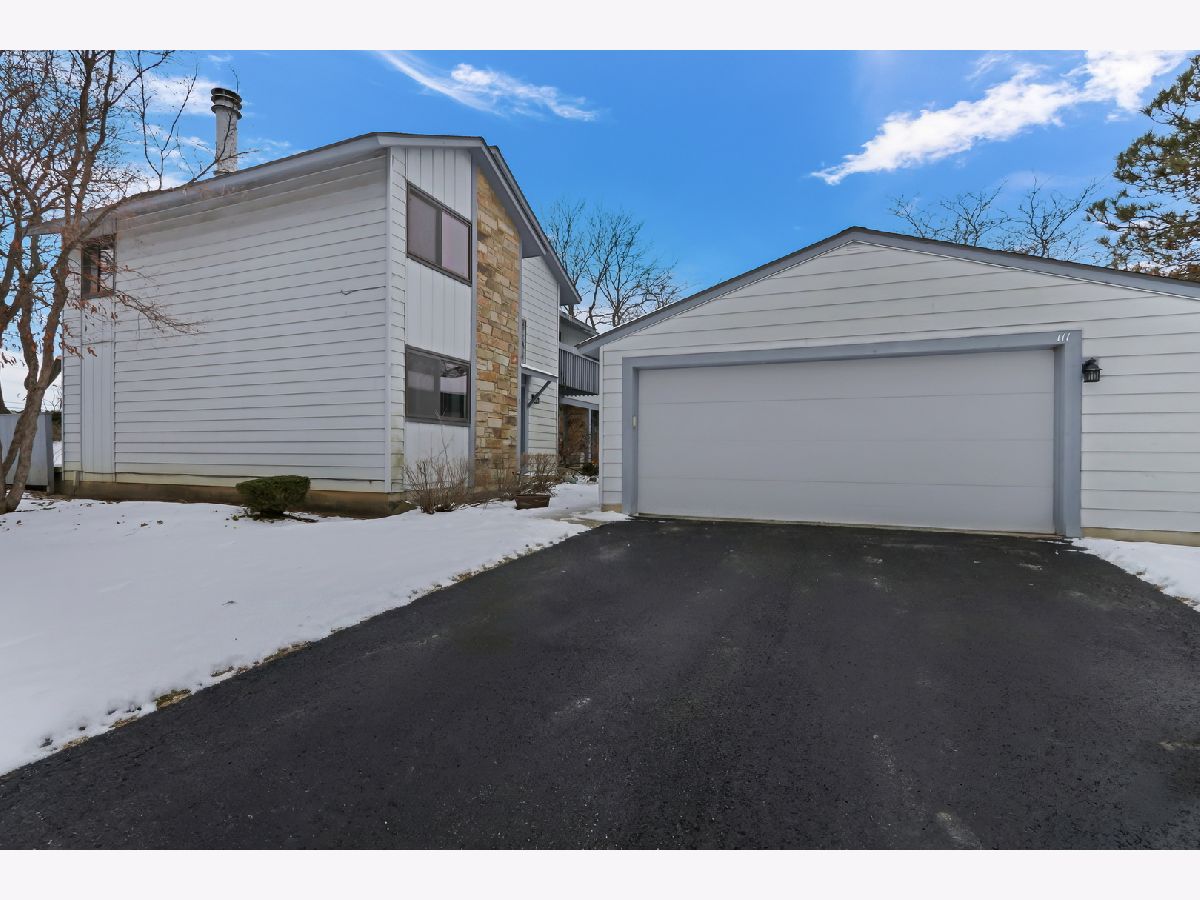  For Sale Vernon Hills Illinois, 111 Windsor Drive