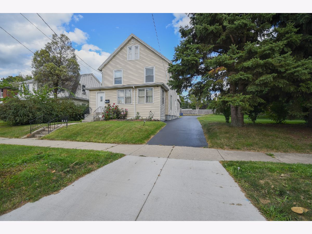  For Sale Waukegan Illinois, 443 Ash Street