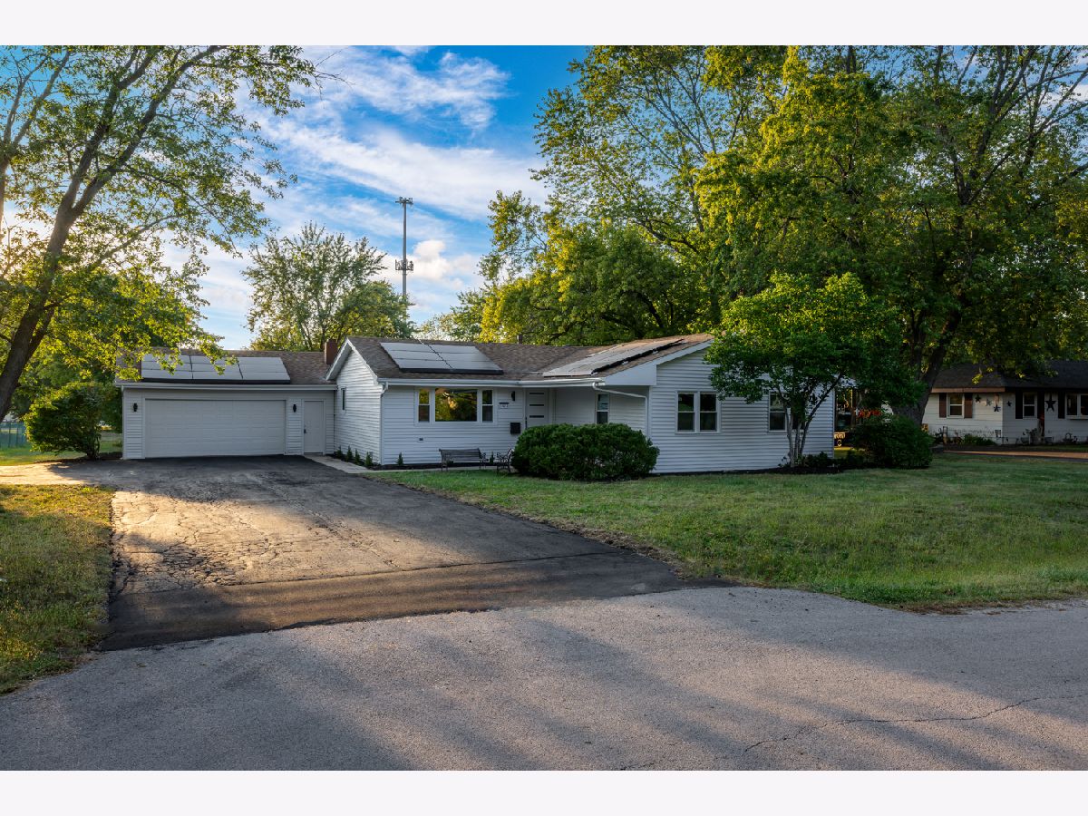  For Sale Joliet Illinois, 2421 Lockner Boulevard