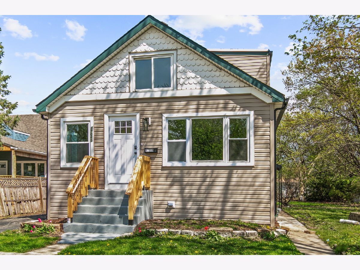  For Sale Hazel Crest Illinois, 17065 Crane Avenue