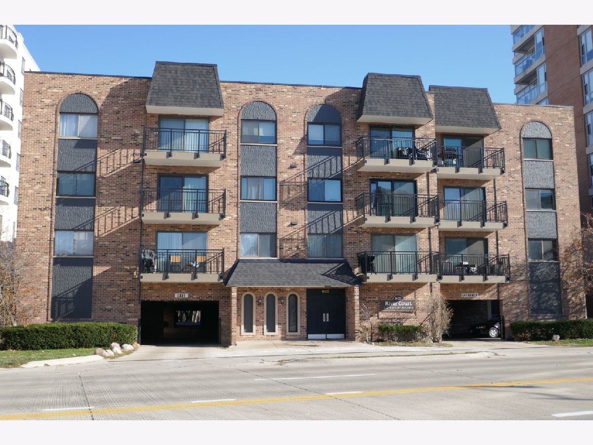  For Sale Des Plaines Illinois, 603 River Road