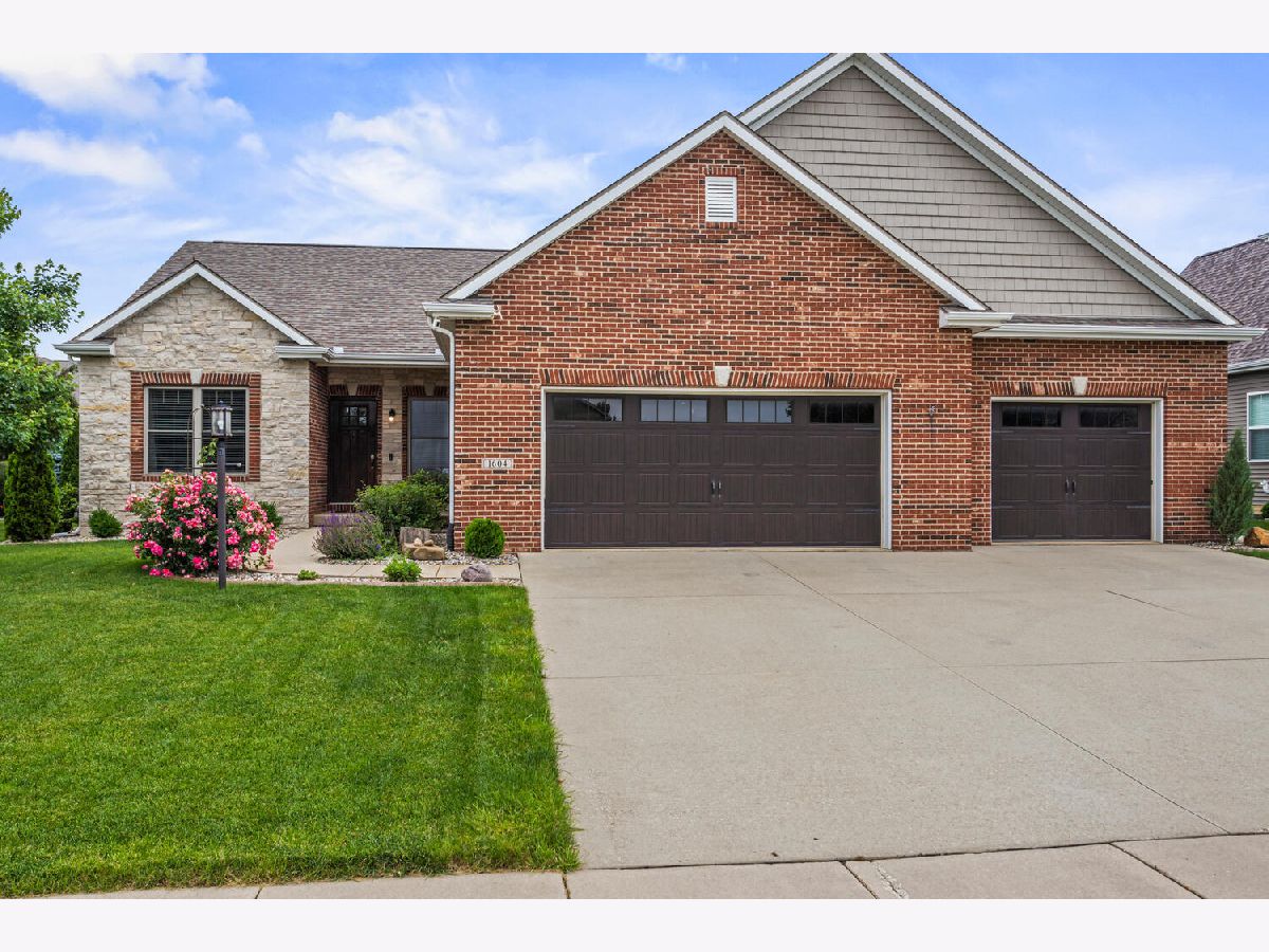  For Sale Mahomet Illinois, 1604 Kassen Avenue