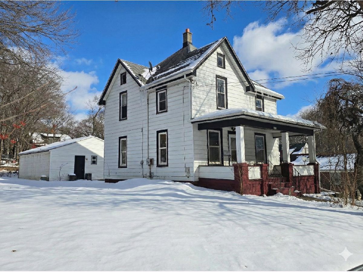  For Sale Rockford Illinois, 1021 Rockton Avenue