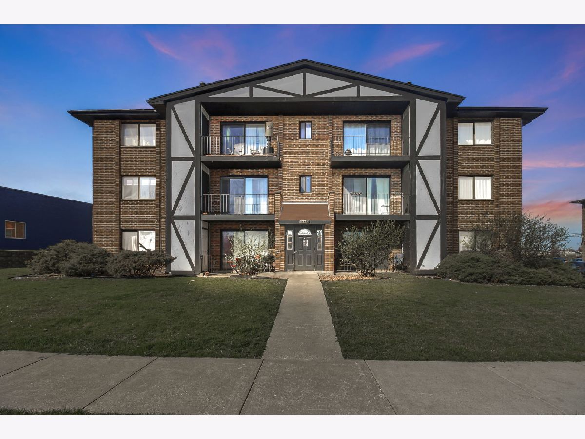  Rented Tinley Park Illinois, 16622 Theresa