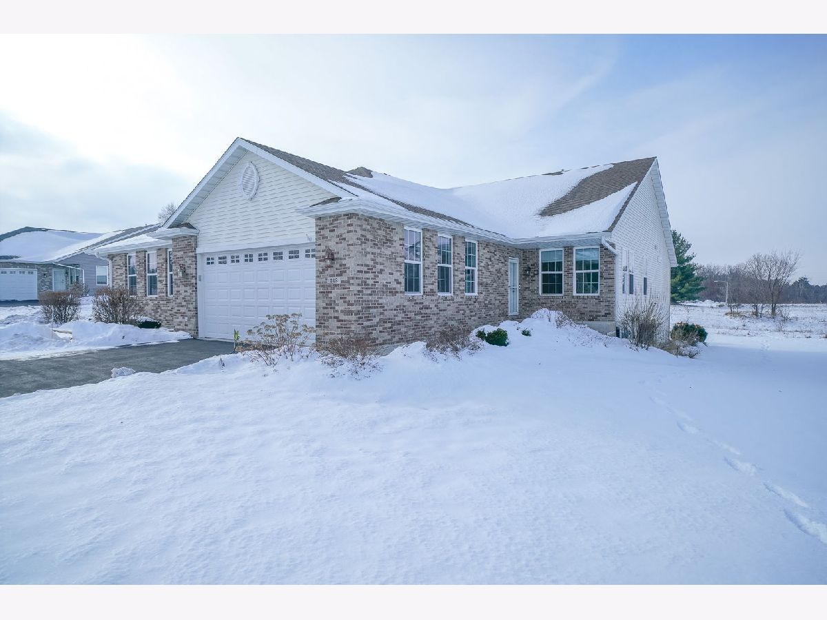  Sold Oregon Illinois, 212 Martin