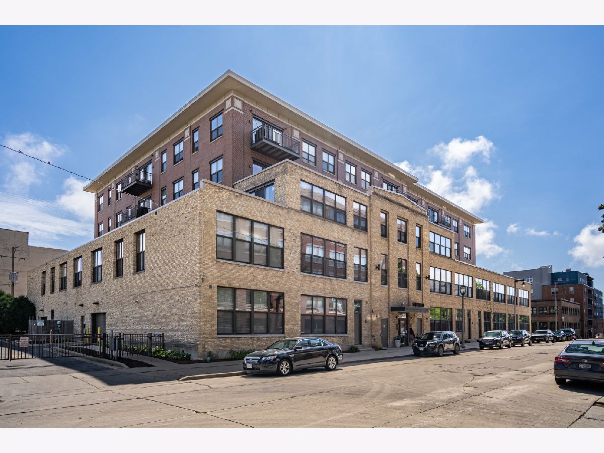  Sold Milwaukee Wisconsin, 1924 Hubbard