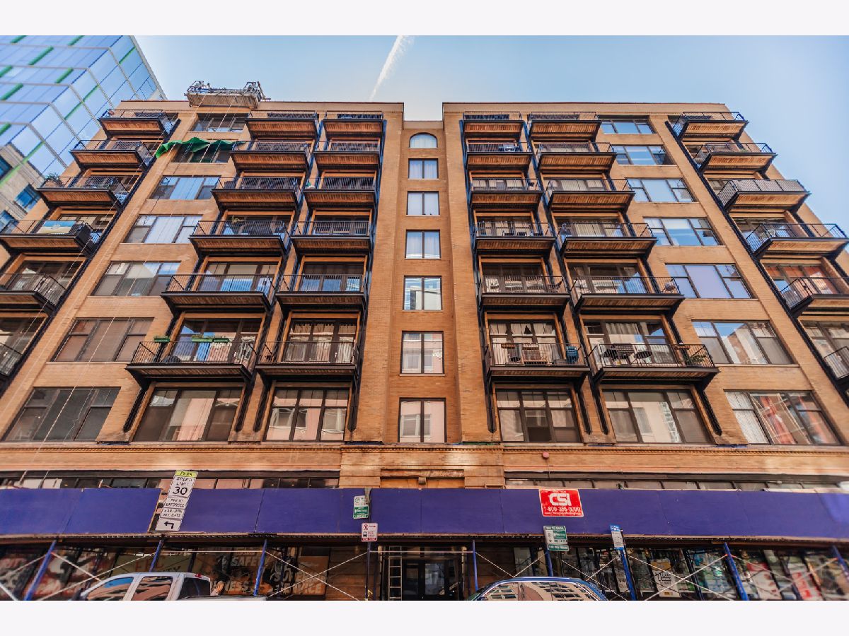  For Sale Chicago Illinois, 625 Jackson Boulevard