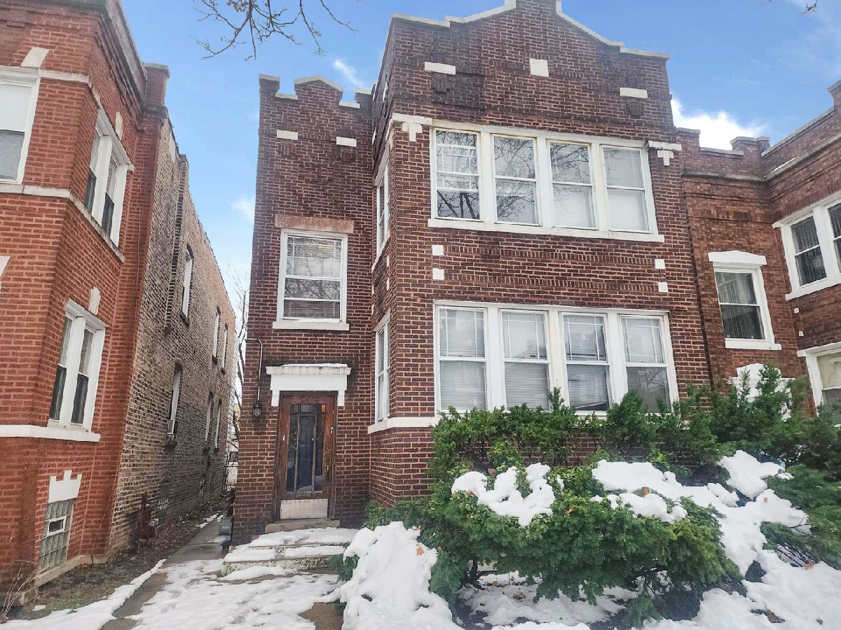  For Sale Chicago Illinois, 5417 Van Buren Street