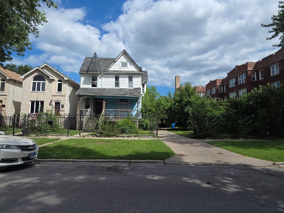  For Sale Chicago Illinois, 7019 Indiana Avenue