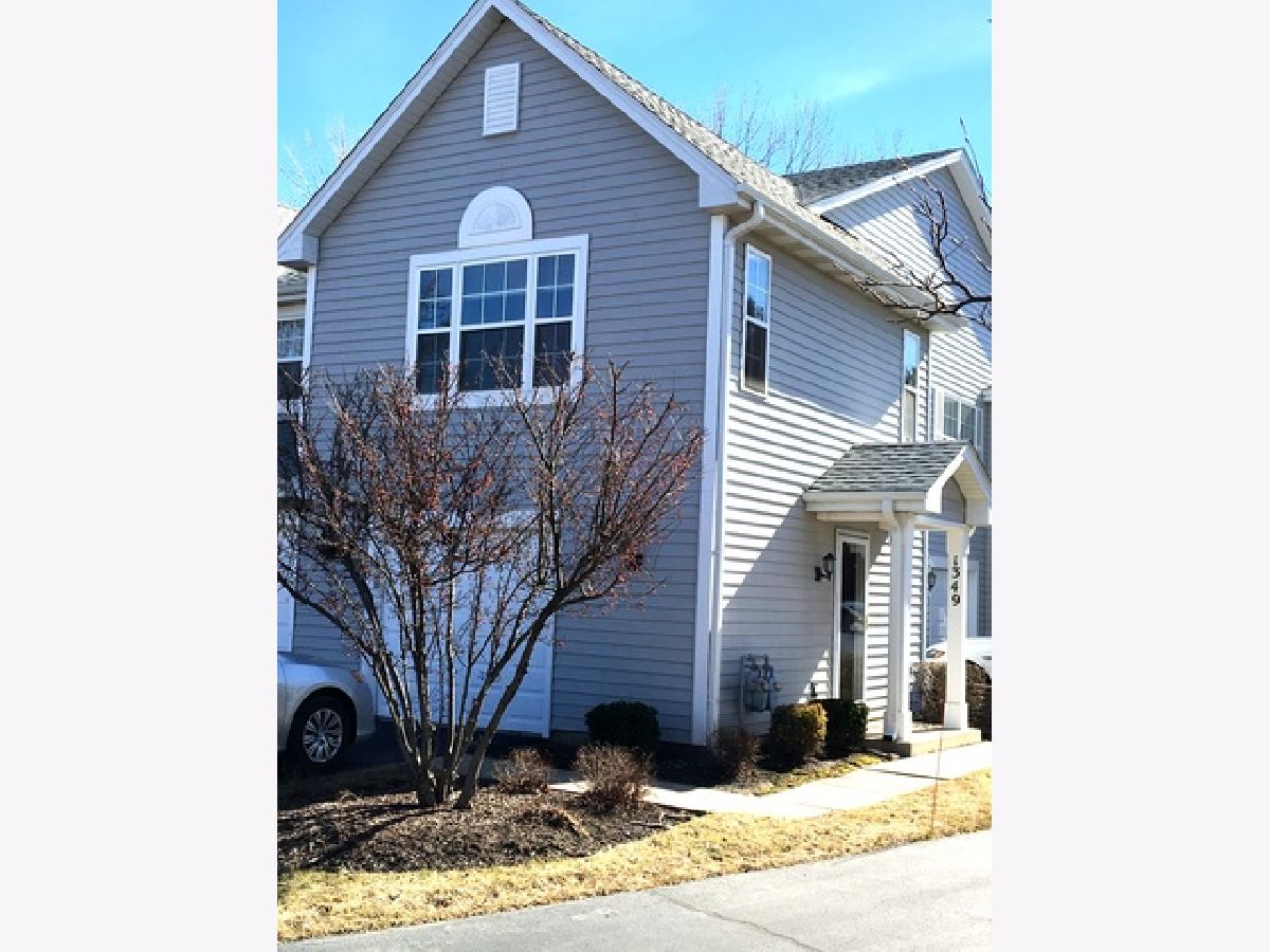  For Rent Mundelein Illinois, 1349 Orleans
