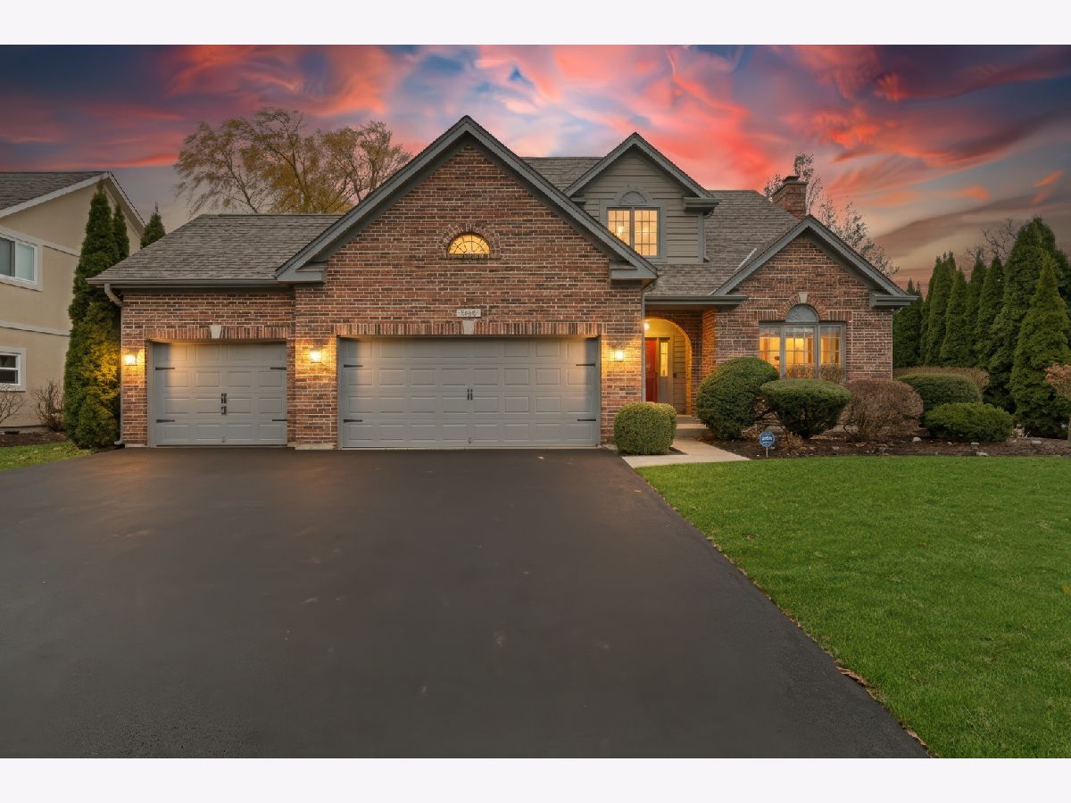 Homes For Sale Bittersweet Woods Gurnee Illinois, 7437 Bittersweet Drive