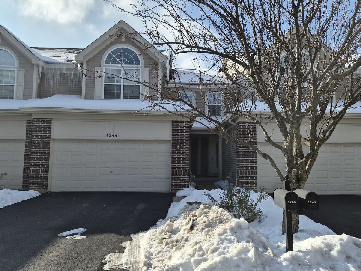 Townhomes Rented The Townes At Stonebridge Aurora Illinois