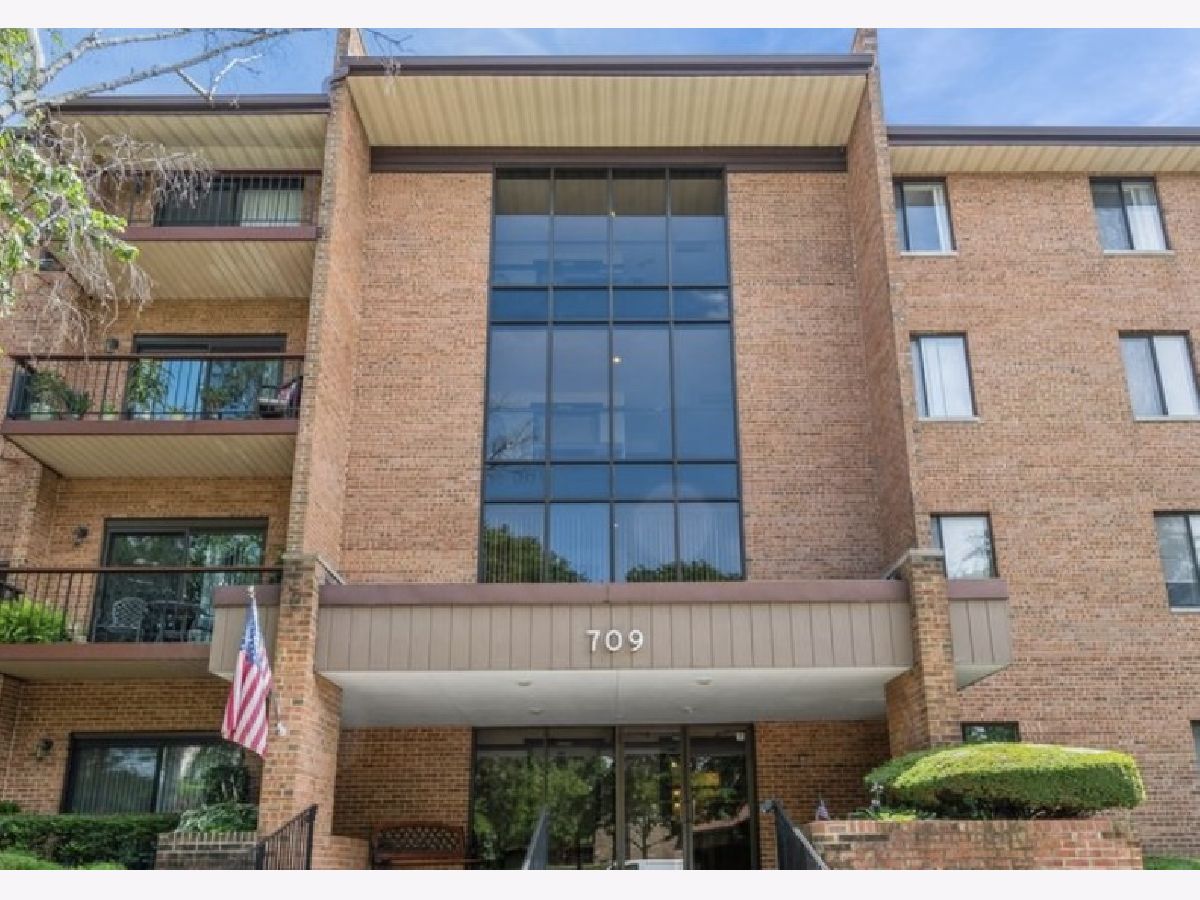  For Rent Darien Illinois, 709 79th