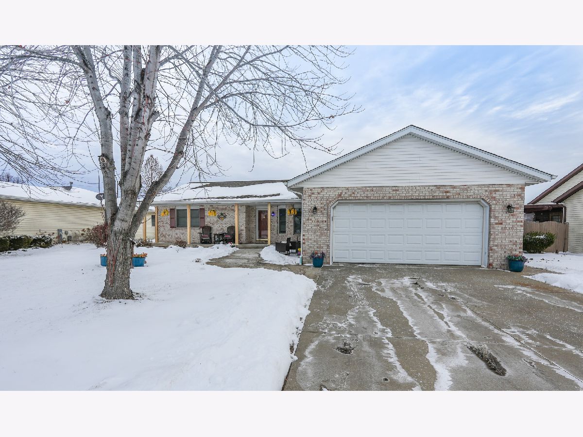  For Sale Bourbonnais Illinois, 550 Meadows Road