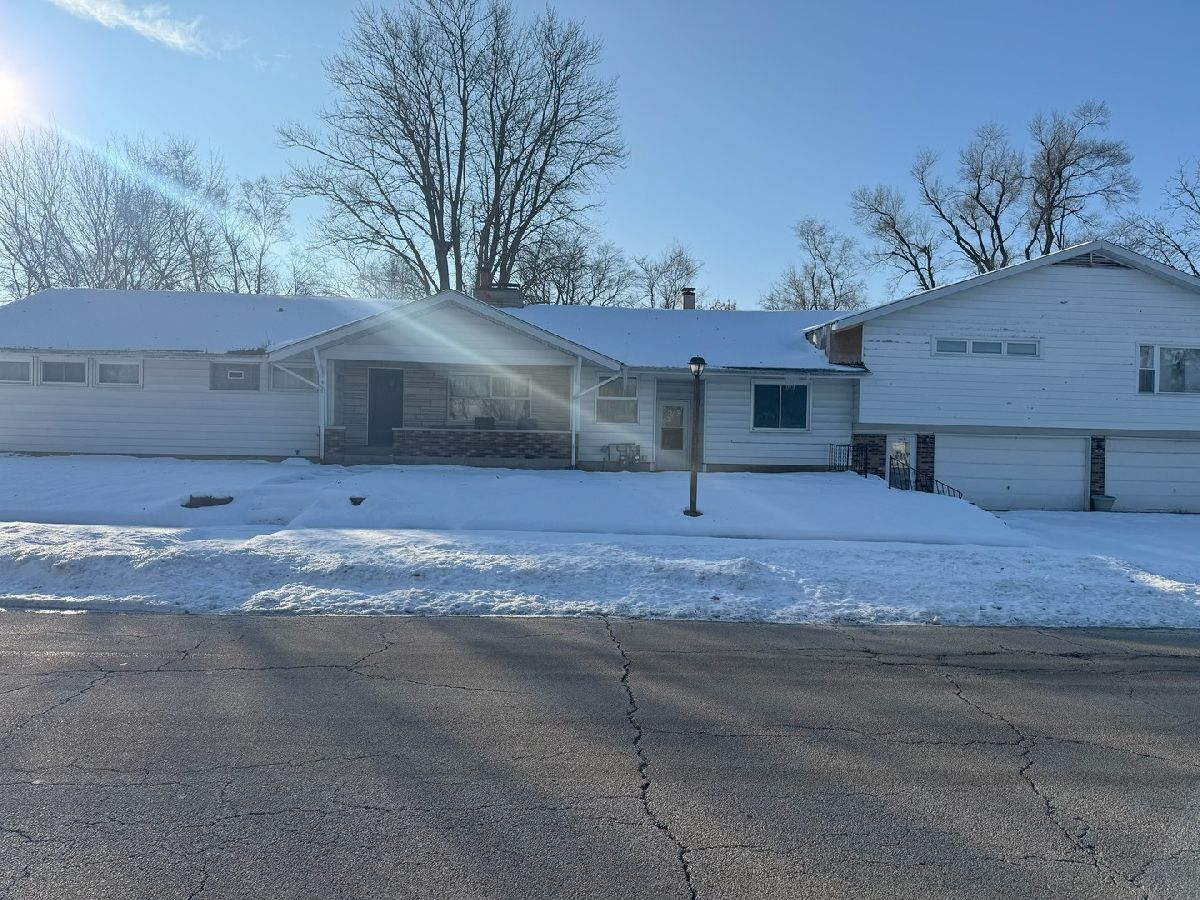  For Sale Harvard Illinois, 704 Mckinley Street