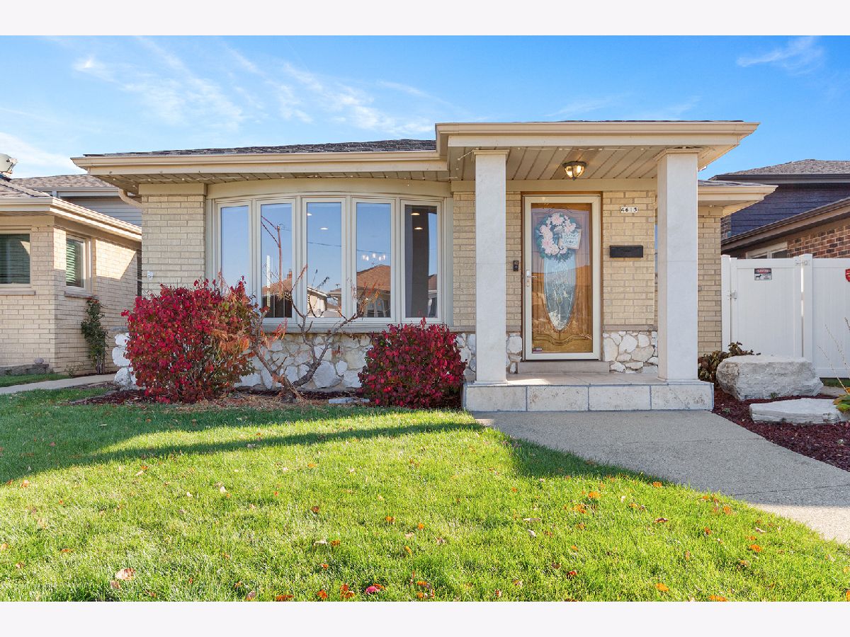  For Sale Chicago Illinois, 4615 Maria Court