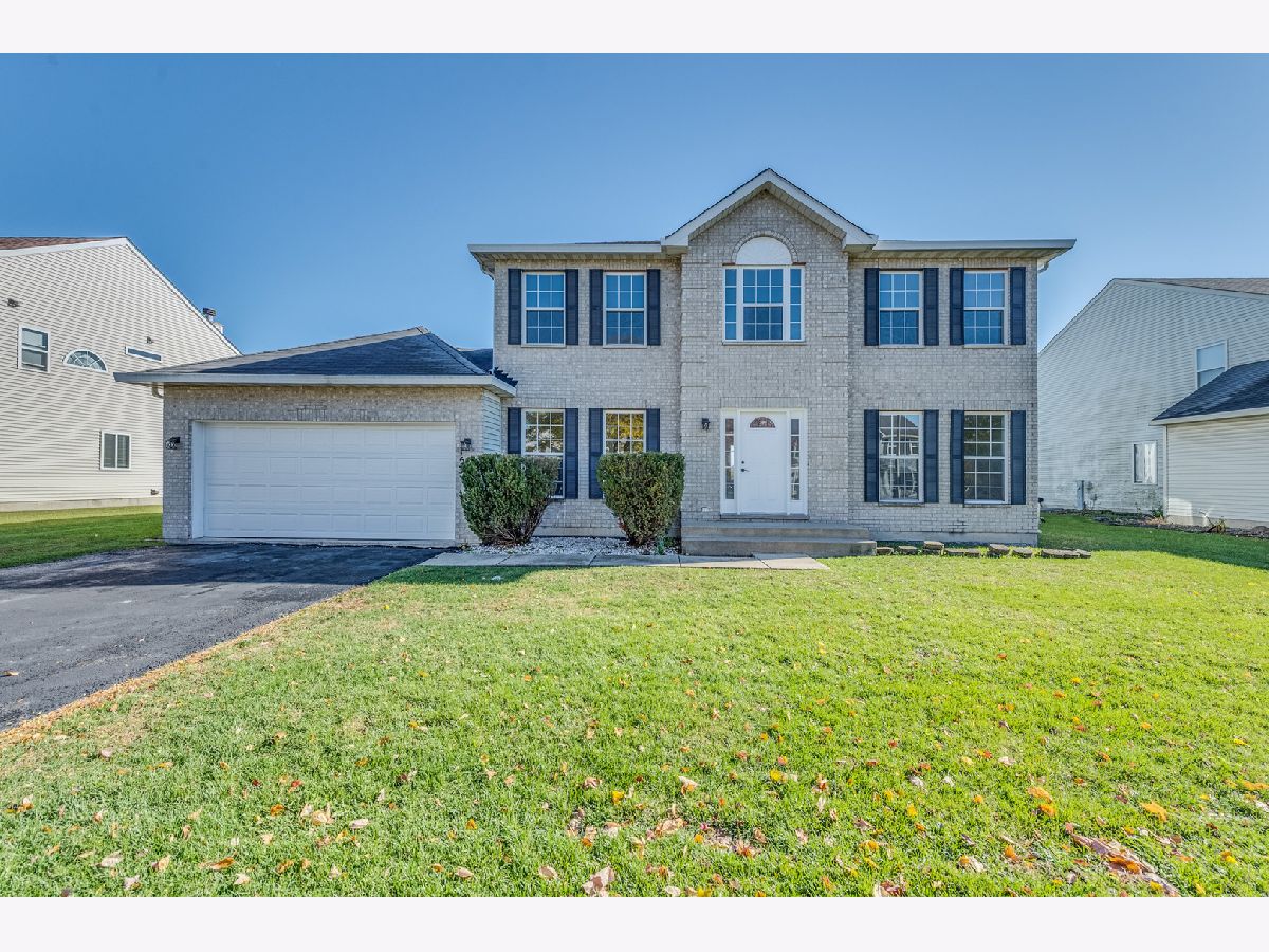  For Sale Matteson Illinois, 153 Treehouse Road