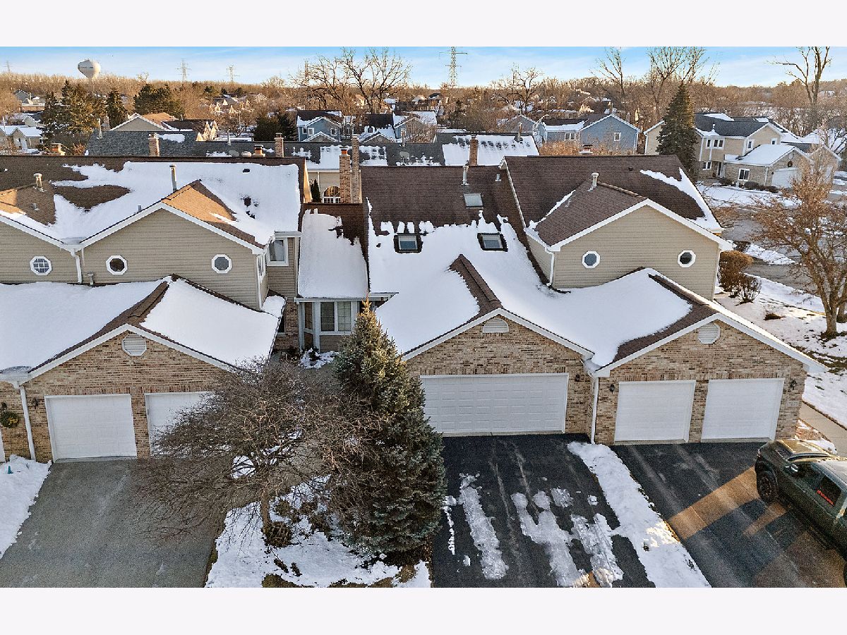  For Sale Orland Park Illinois, 17273 Lakebrook Drive