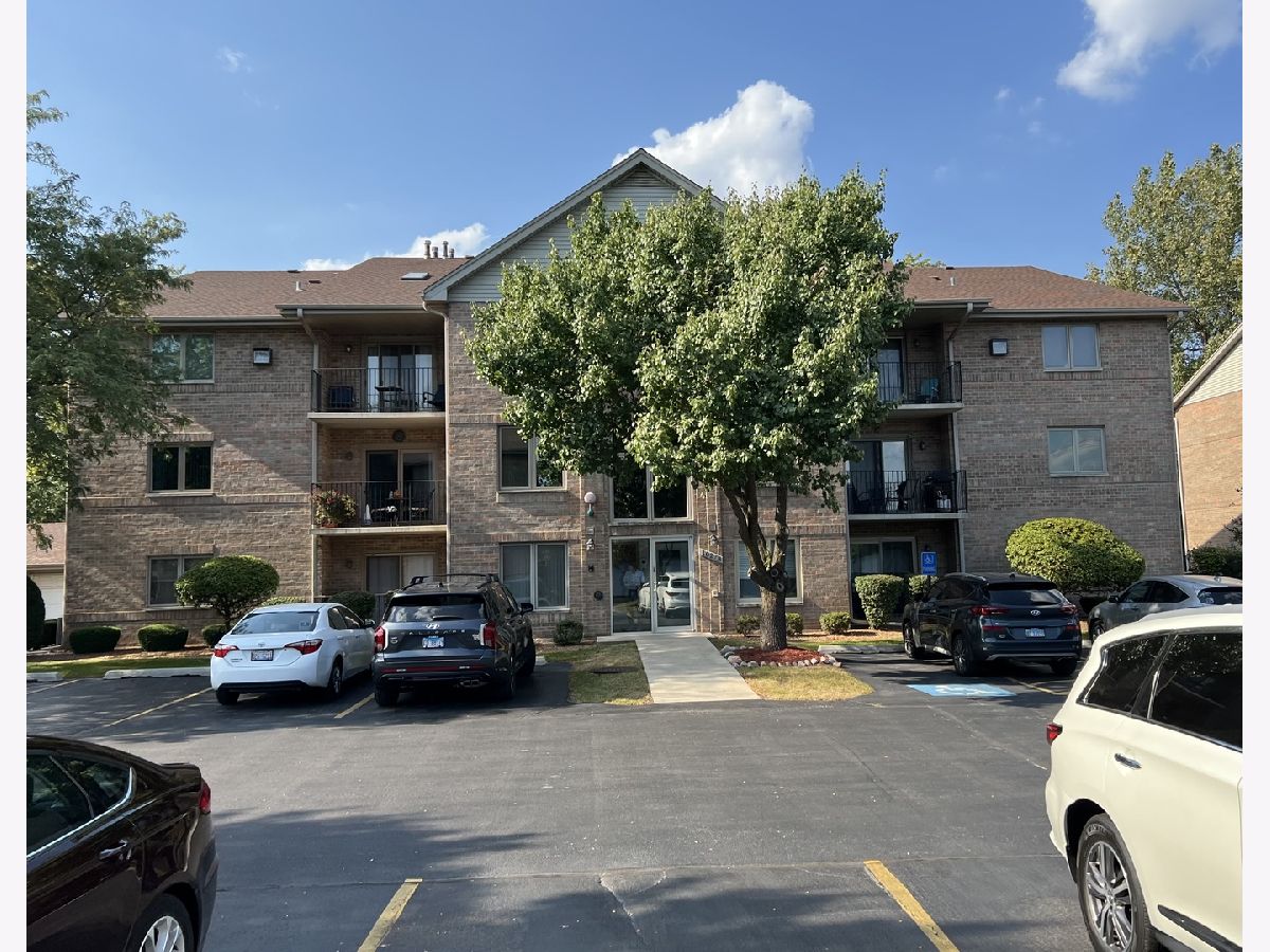  For Sale Chicago Ridge Illinois, 10278 Southwest Highway