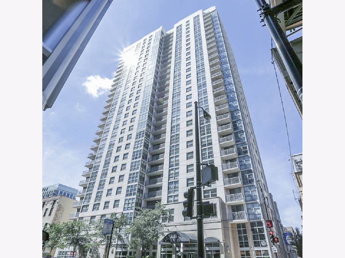  Rented Chicago Illinois, 180 Jefferson