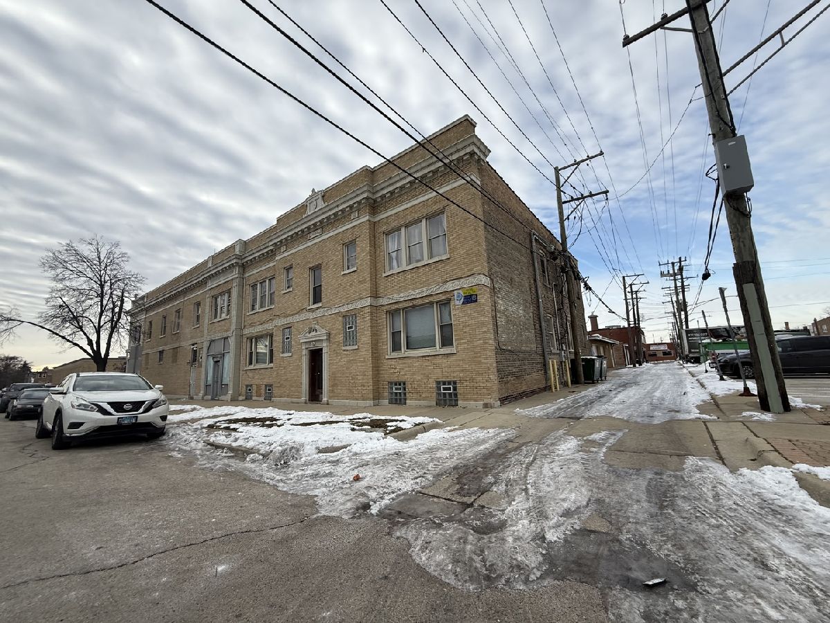  For Rent Berwyn Illinois, 2140 Clarence