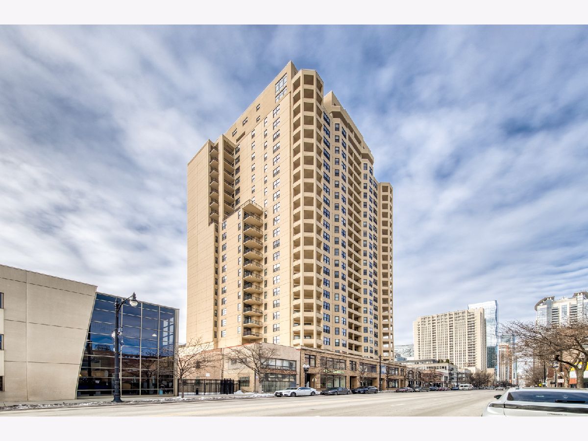 Condominiums Sold The Marquee Chicago Illinois, 1464 Michigan