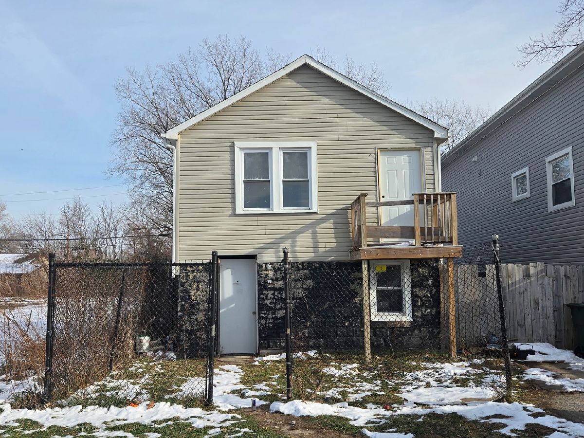  For Sale Robbins Illinois, 13719 Spaulding Avenue