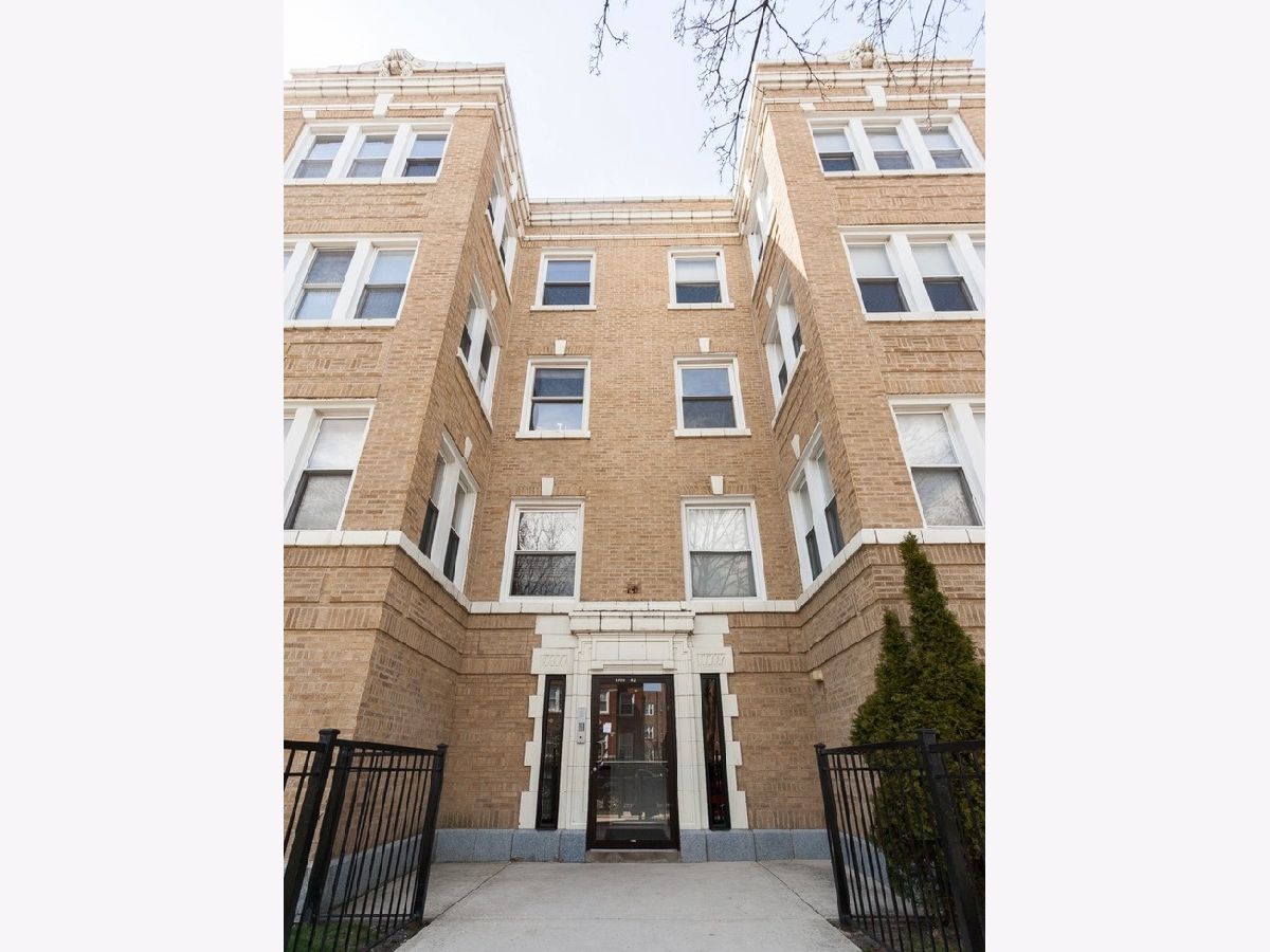  Rented Chicago Illinois, 4900 Drake