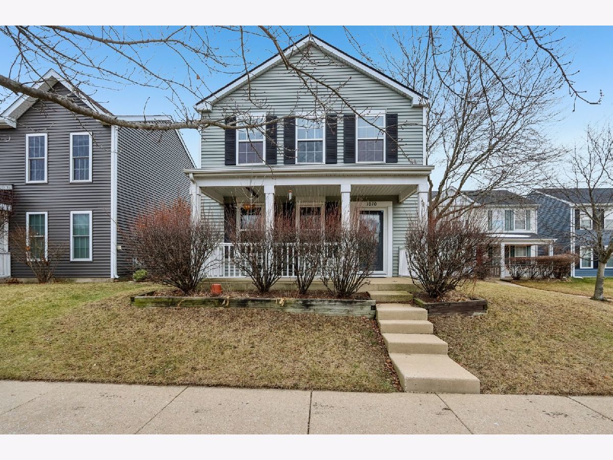 Homes & Townhomes & Condos For Sale Hometown Aurora Illinois, 1010 Symphony Drive